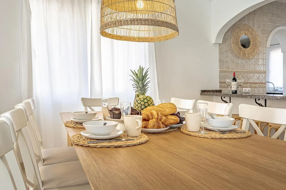 Villa Casa Florida Luxury Villa, Heated Pool, Hot Tub, Next To The Beach Marbella Spain